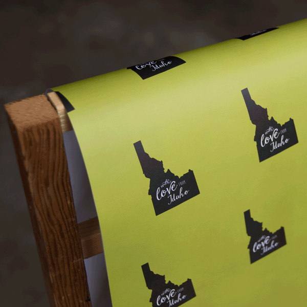 With love from Idaho Wrapping paper, 20x29 inches